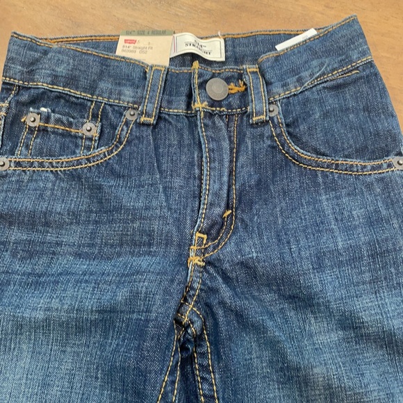 NWT Levi’s 514. Size 4 - Picture 2 of 4
